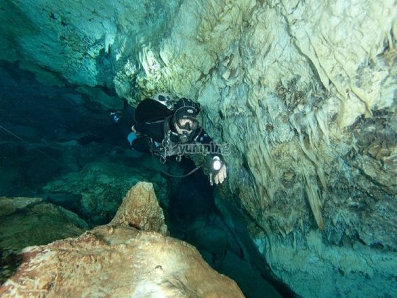 Espeleología submarina Espeleología submarina